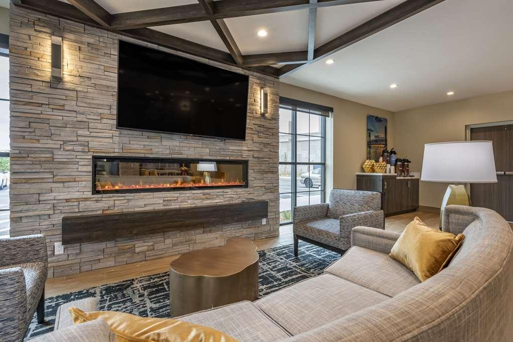Comfort Inn & Suites Jacksonville - Orange Park Near Naval Air Station Интерьер фото