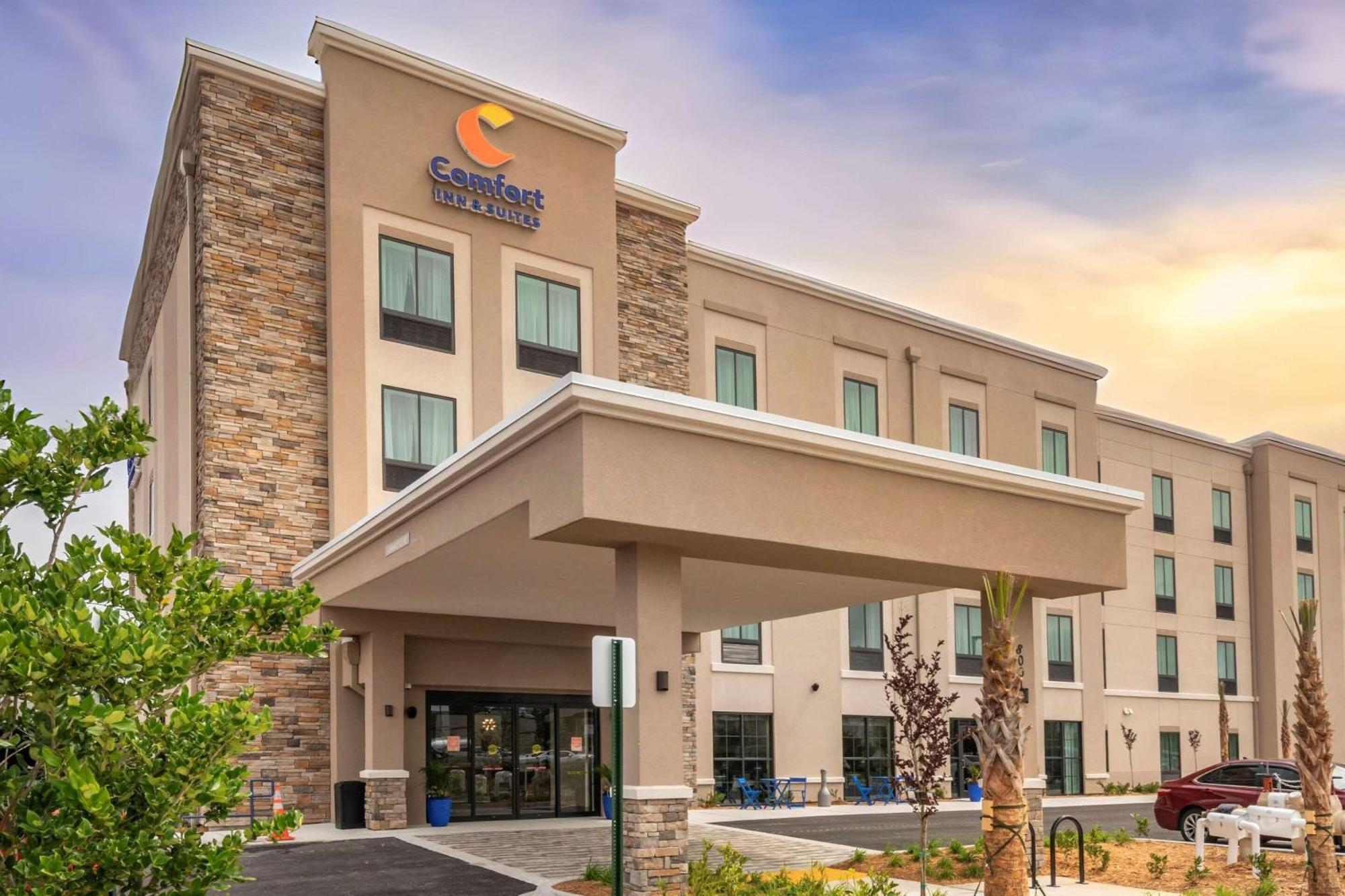 Comfort Inn & Suites Jacksonville - Orange Park Near Naval Air Station Экстерьер фото